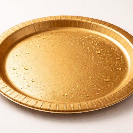 grande assiette de table dorée discount, lavable et réutilisable en carton, parfaite pour vos repas élégants et écoresponsables.